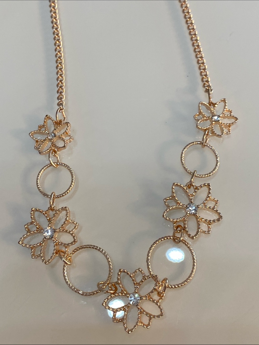 Lauren Conrad flower necklace